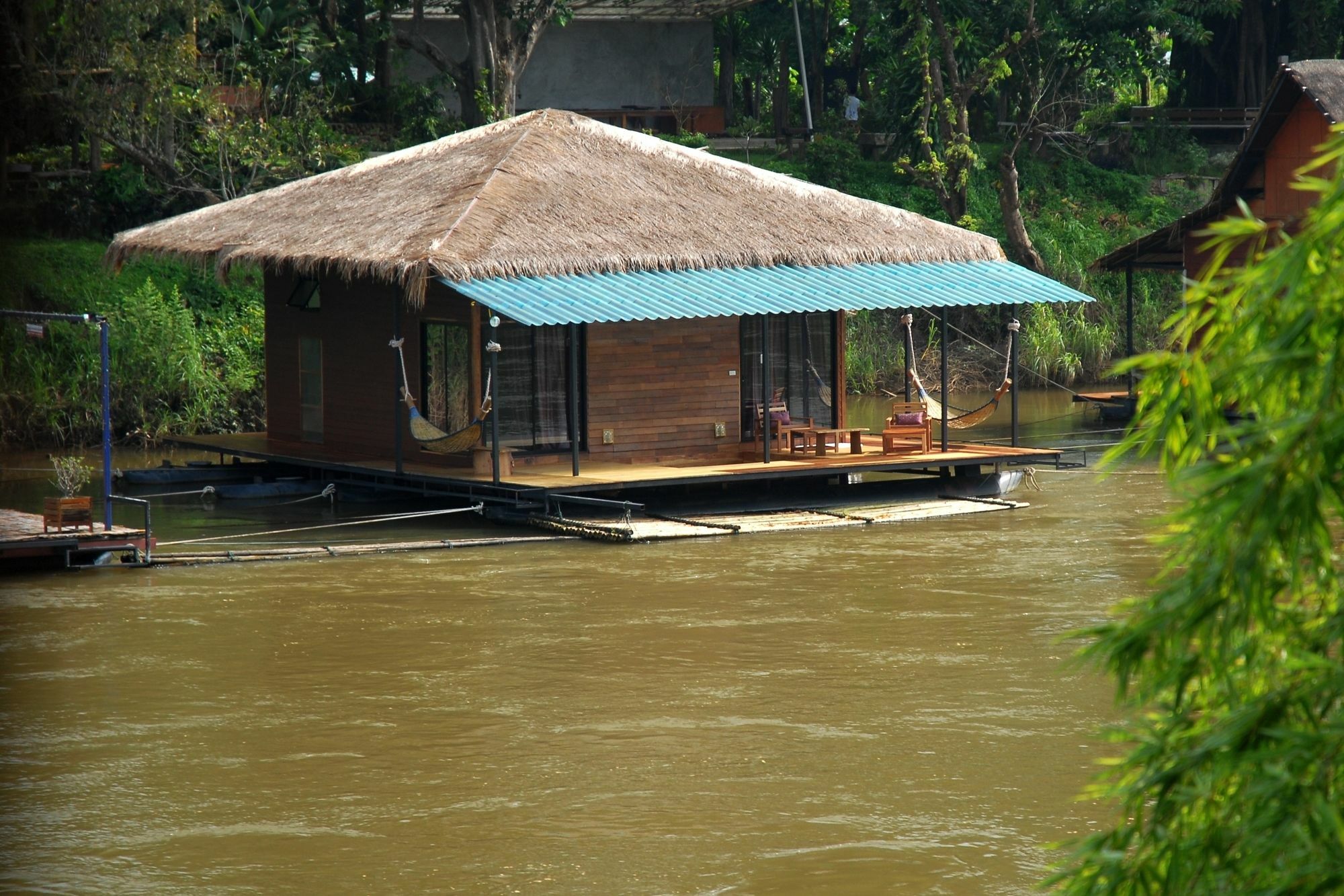 Boutique Raft Resort Ban Huai Maenam Noi Exteriör bild